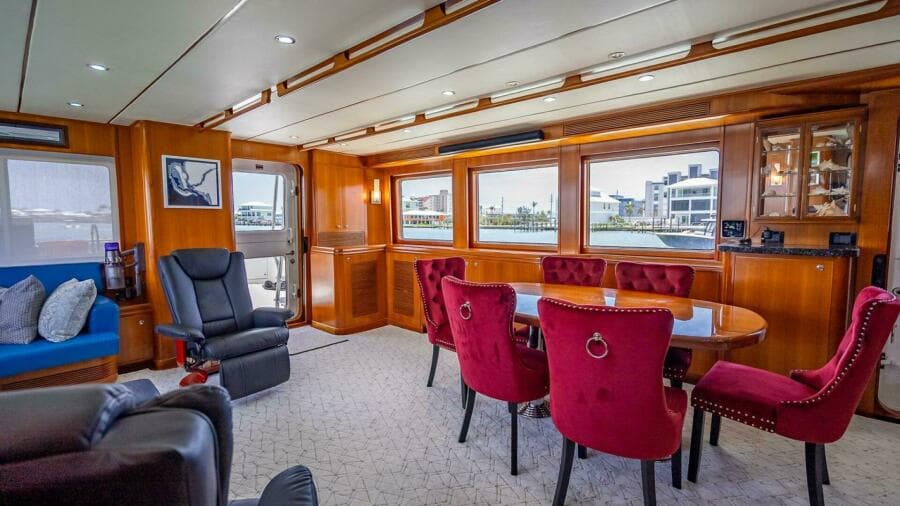 2009 Nordhavn 76