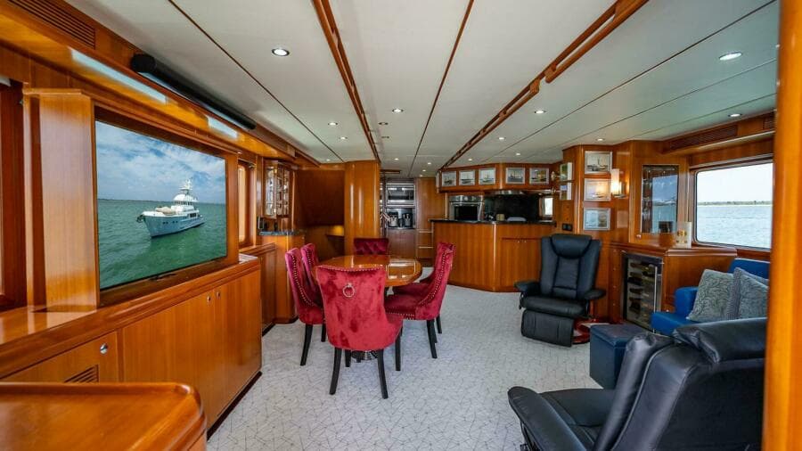 2009 Nordhavn 76