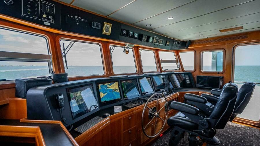 2009 Nordhavn 76