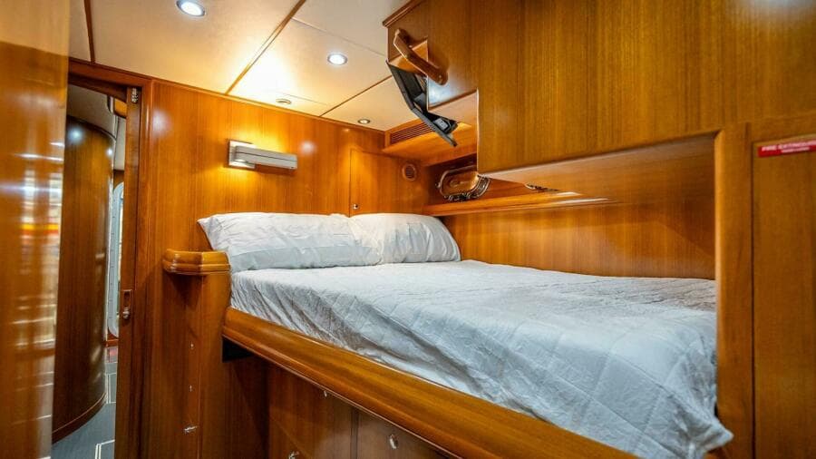 2009 Nordhavn 76