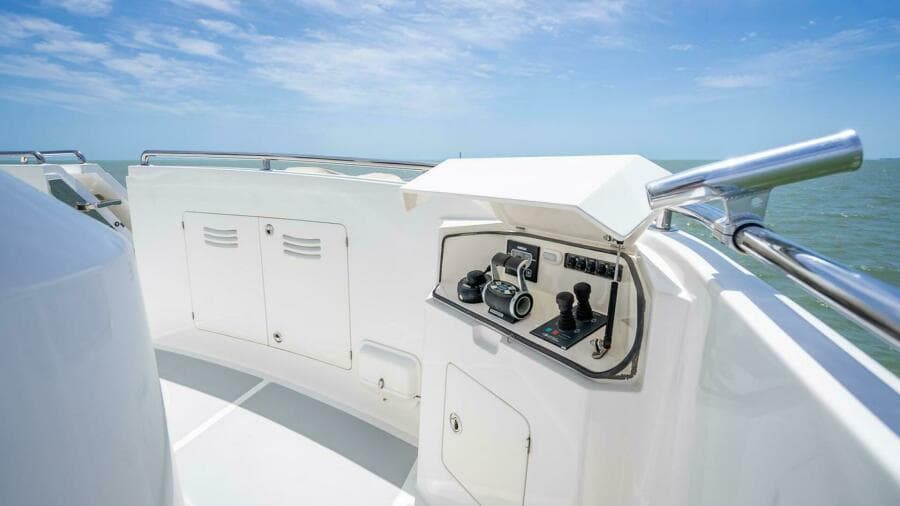 2009 Nordhavn 76