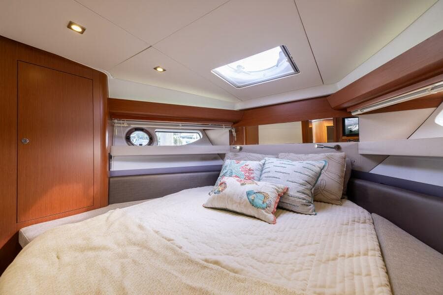 2014 Beneteau Gran Turismo 44