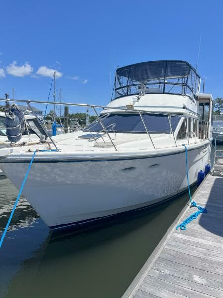 1990 Jefferson 43 Sundeck
