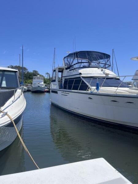 1990 Jefferson 43 Sundeck