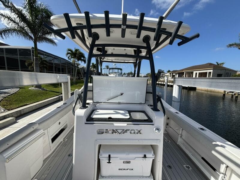 2023 Sea Fox 328 Commander