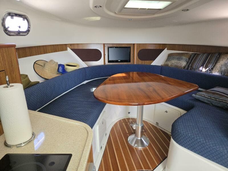 2013 Pursuit 345 Offshore