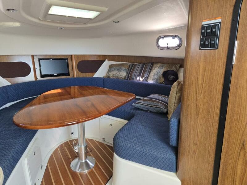 2013 Pursuit 345 Offshore