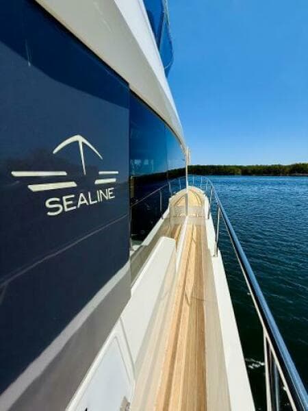 2019 Sealine F430