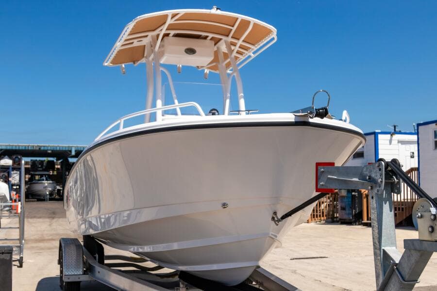 2025 Edgewater 208CC