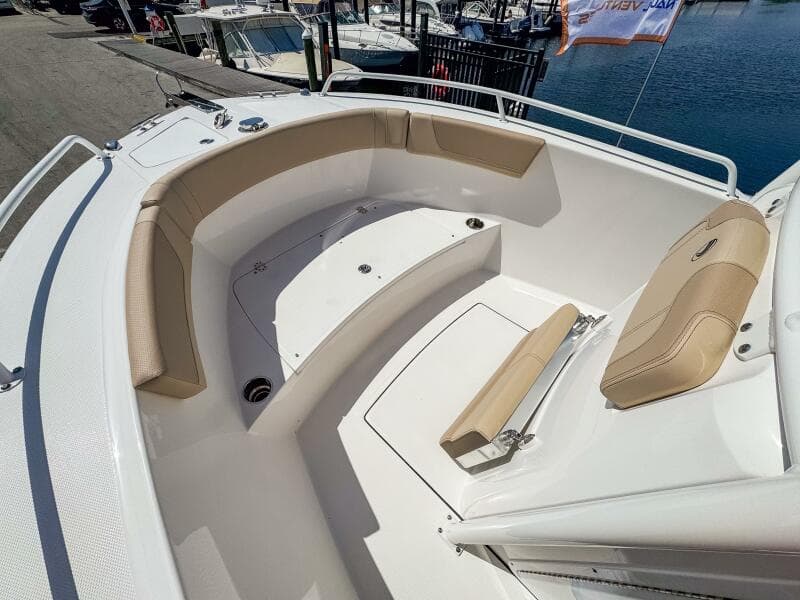 2025 Edgewater 208CC