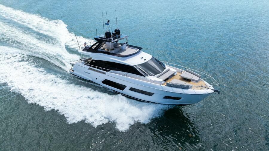 2023 Ferretti Yachts 670