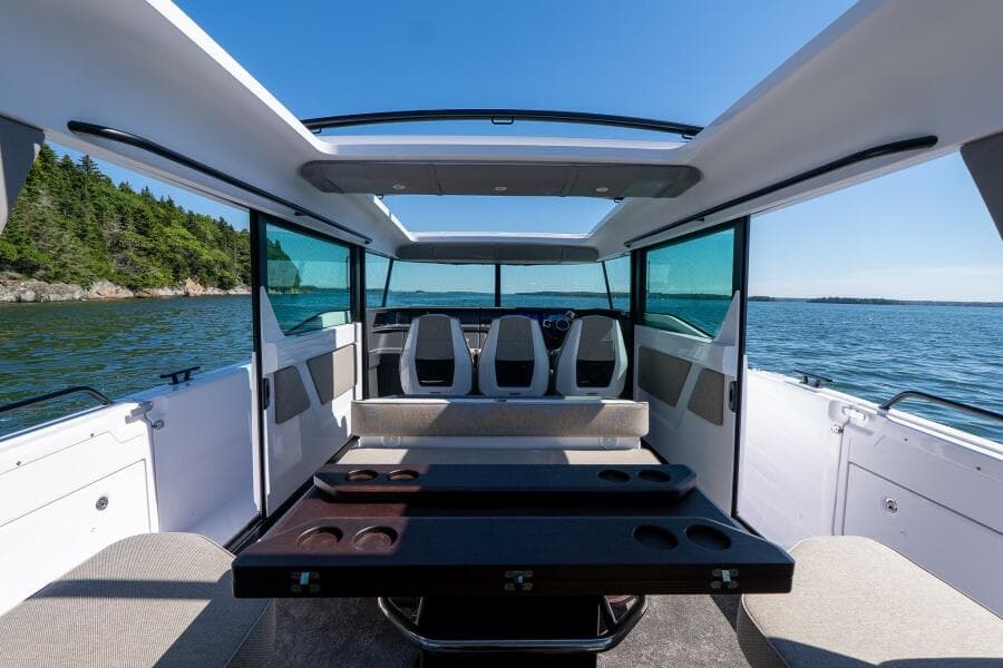 2025 Axopar Cross Cabin