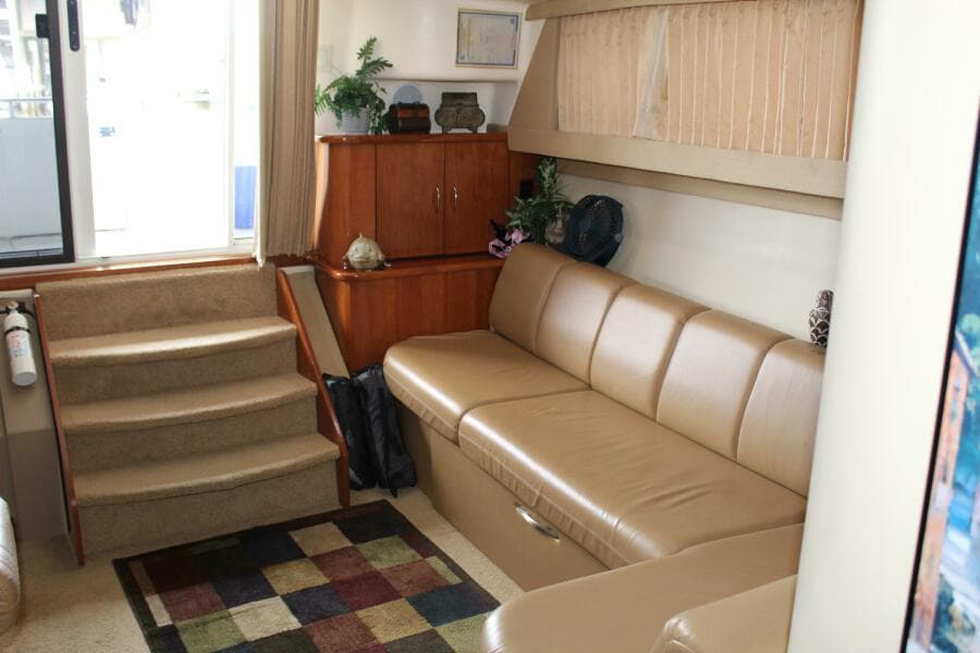 2004 Carver 360 Mariner