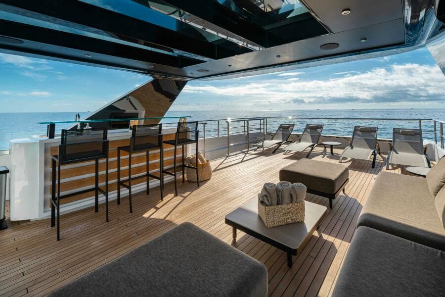 2028 Ocean King DUCALE 120
