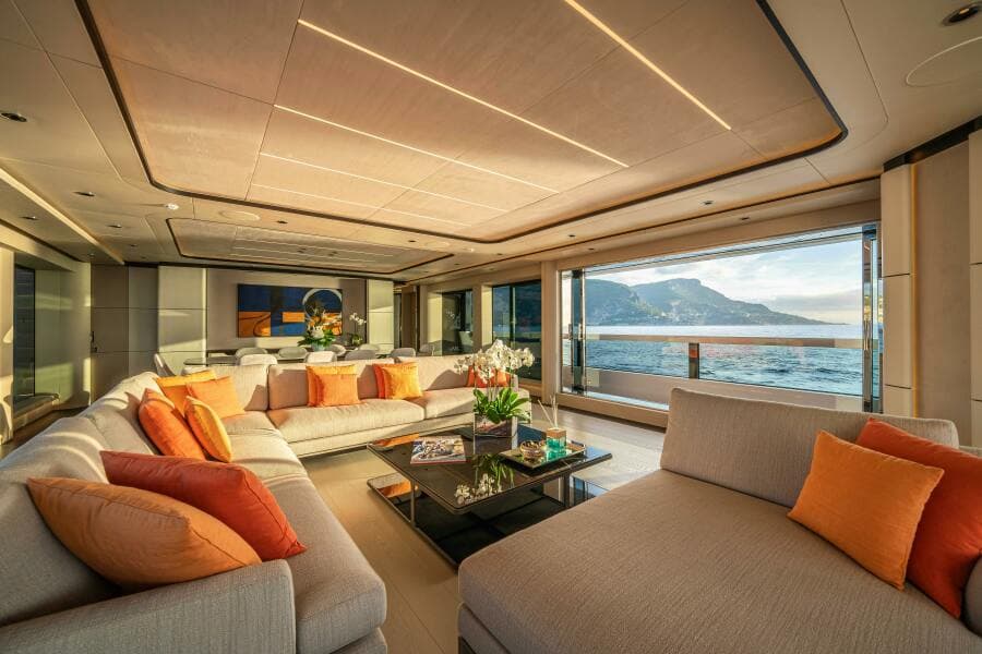 2028 Ocean King DUCALE 120