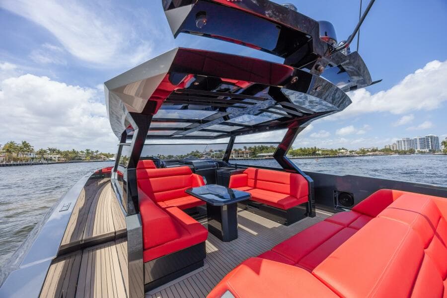 2023 Vanquish Yachts VQ58