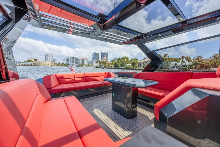 2023 Vanquish Yachts VQ58