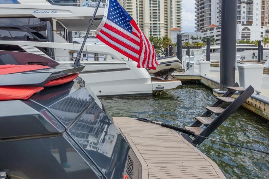 2023 Vanquish Yachts VQ58
