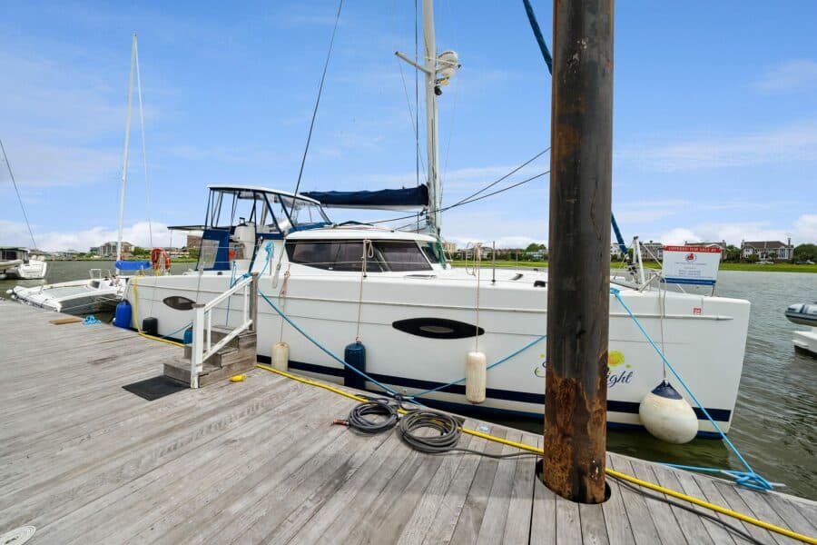 2014-fountaine-pajot-helia-44-sail-9755226-20250618093149701-1.jpg