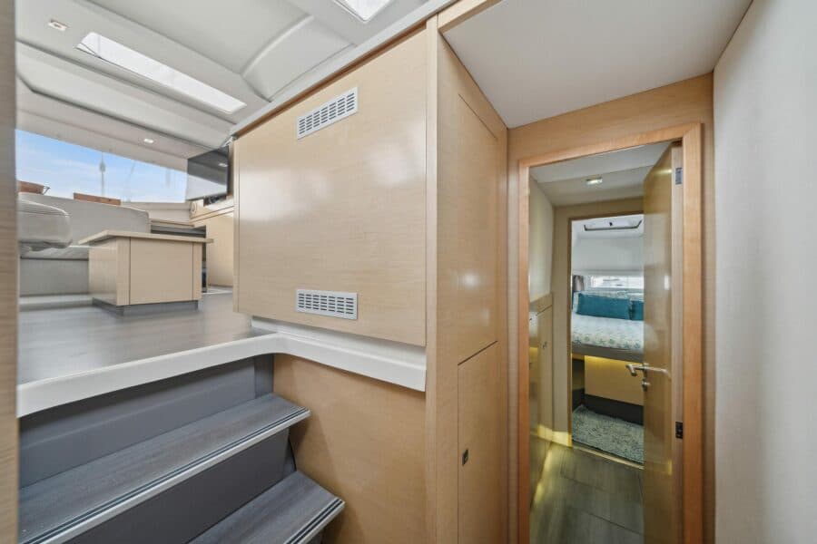 2014-fountaine-pajot-helia-44-sail-9755226-20250618093508201-1.jpg