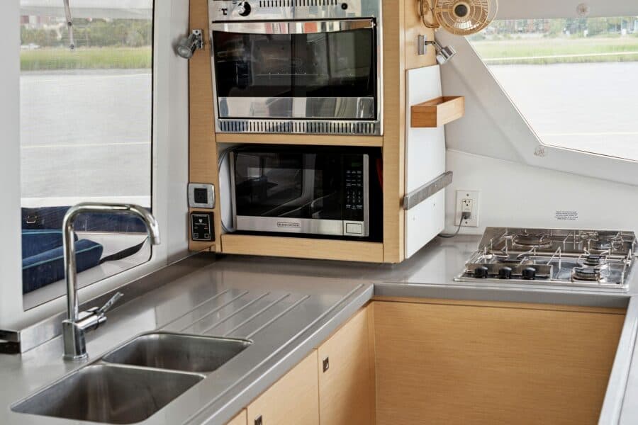2014-fountaine-pajot-helia-44-sail-9755226-20250618093416337-1.jpg
