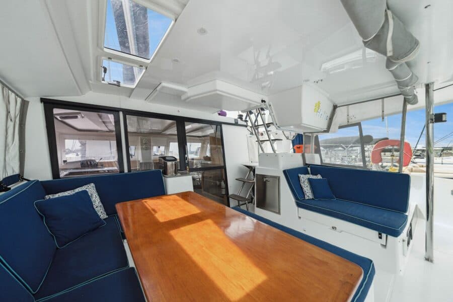 2014-fountaine-pajot-helia-44-sail-9755226-20250618093256687-1.jpg