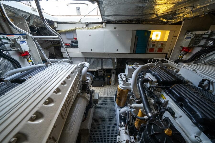 2012 Princess V52