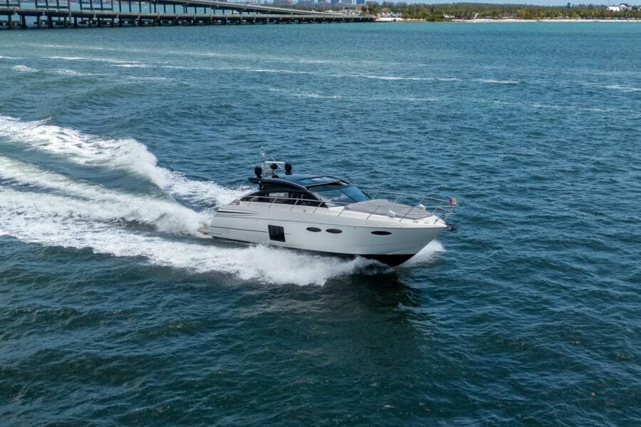 2012 Princess V52
