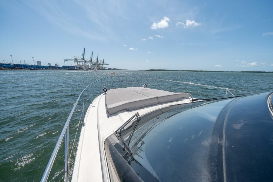 2012 Princess V52