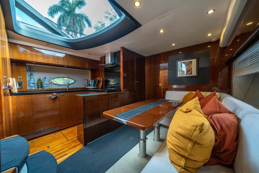 2012 Princess V52