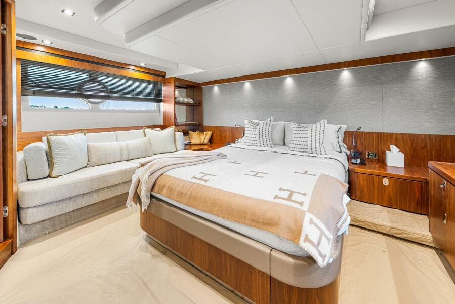 2016 Sunseeker Manhattan 65