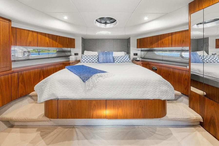 2016 Sunseeker Manhattan 65