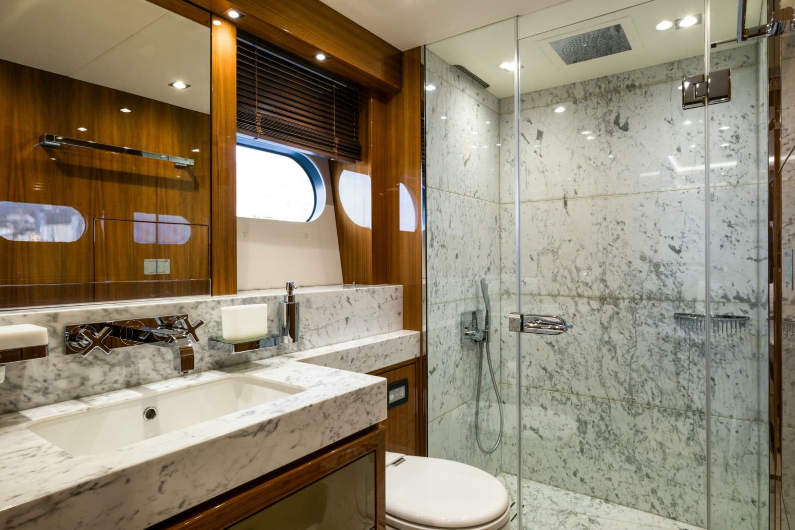 2018 Sunseeker Sunseeker 116 Yacht