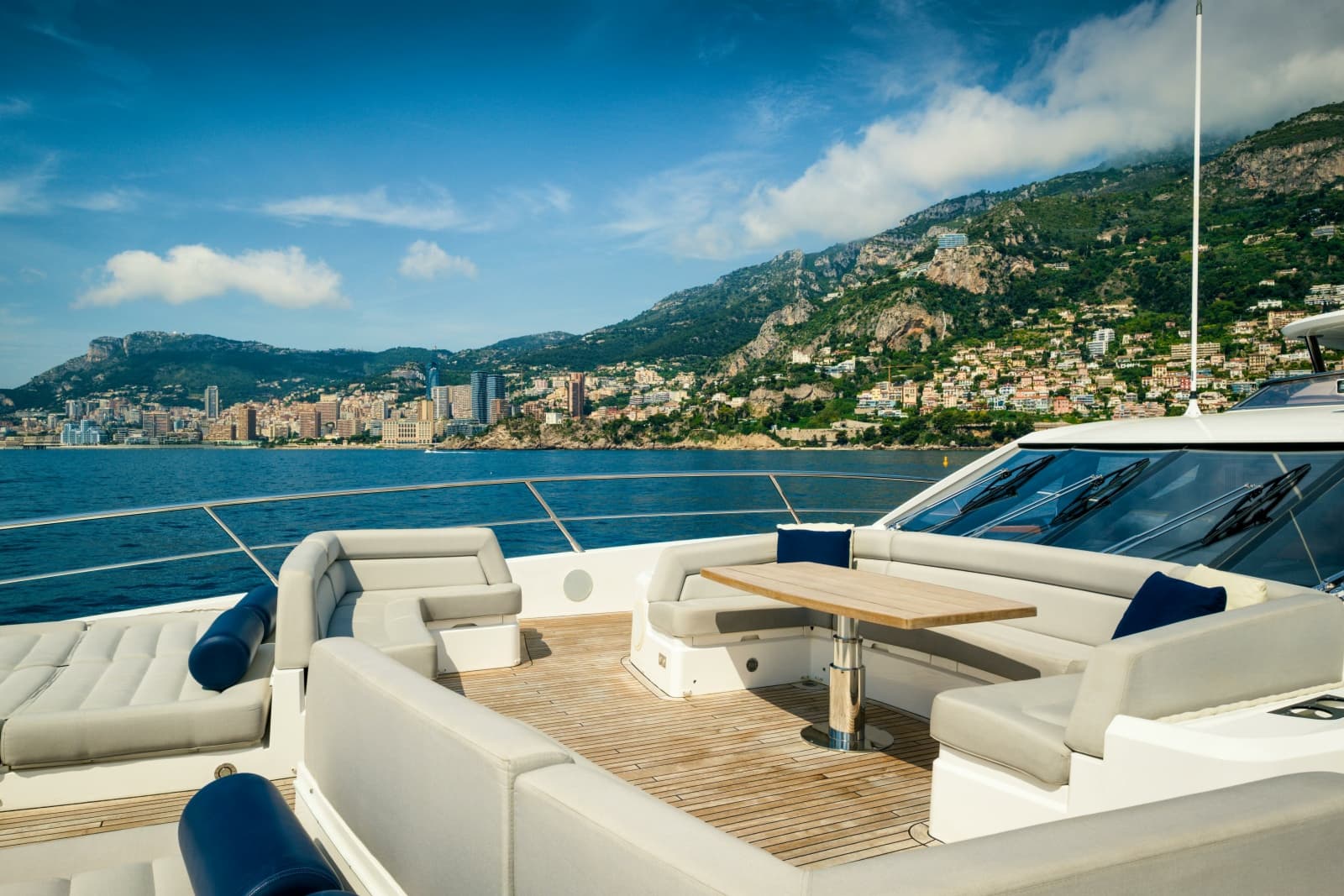 2018 Sunseeker Sunseeker 116 Yacht