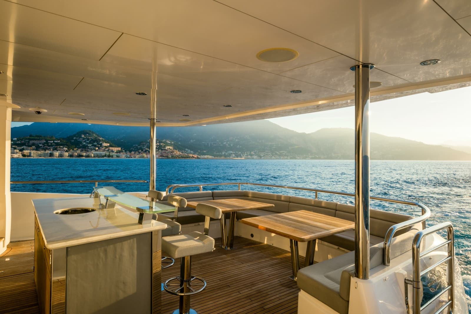 2018 Sunseeker Sunseeker 116 Yacht