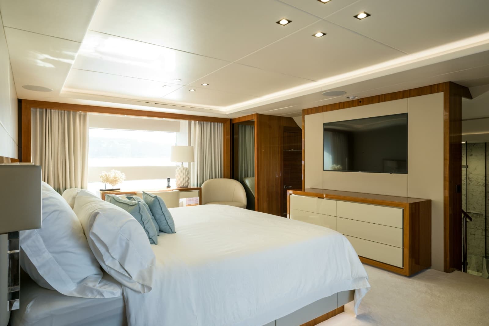 2018 Sunseeker Sunseeker 116 Yacht