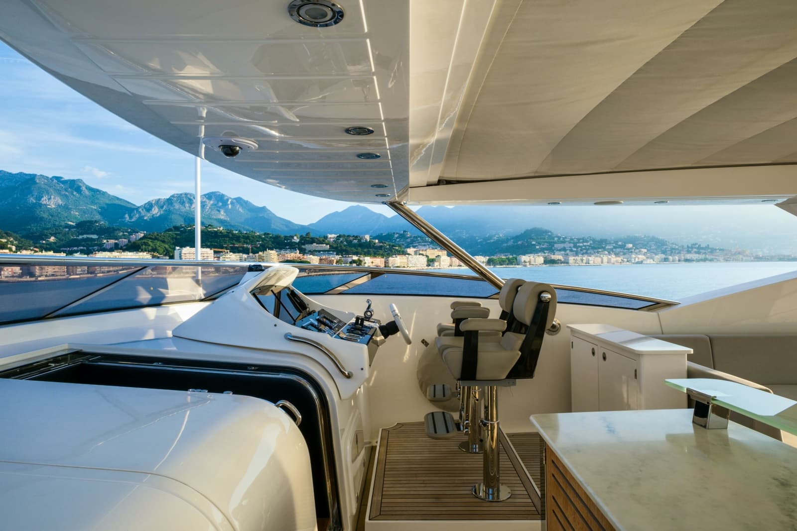 2018 Sunseeker Sunseeker 116 Yacht
