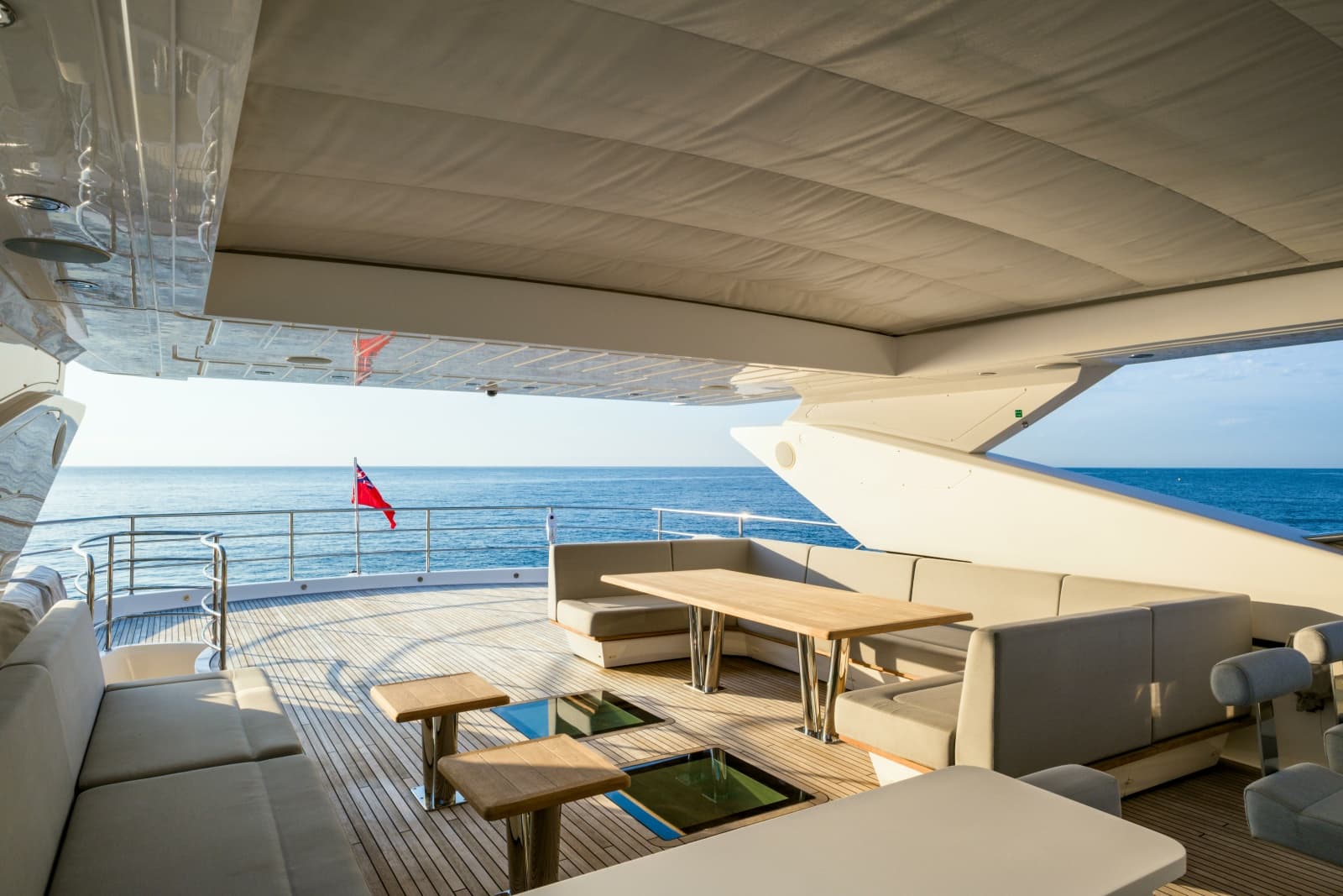 2018 Sunseeker Sunseeker 116 Yacht