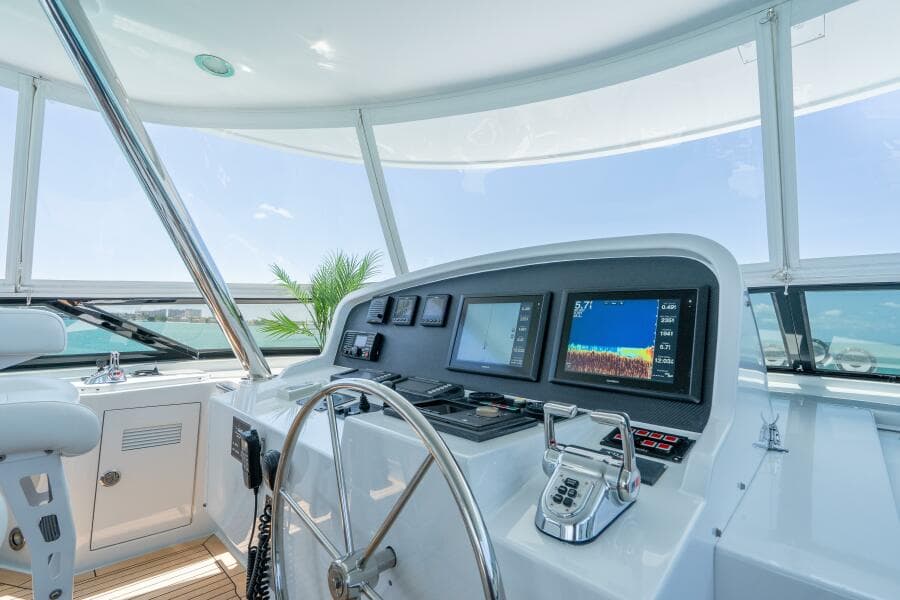 Flybridge Helm