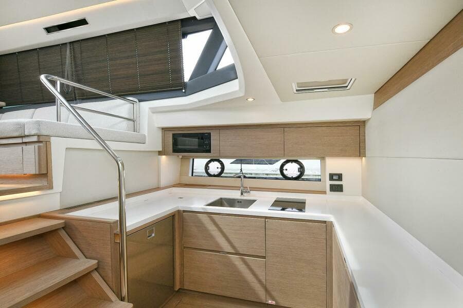2027 Pardo Yachts GT52