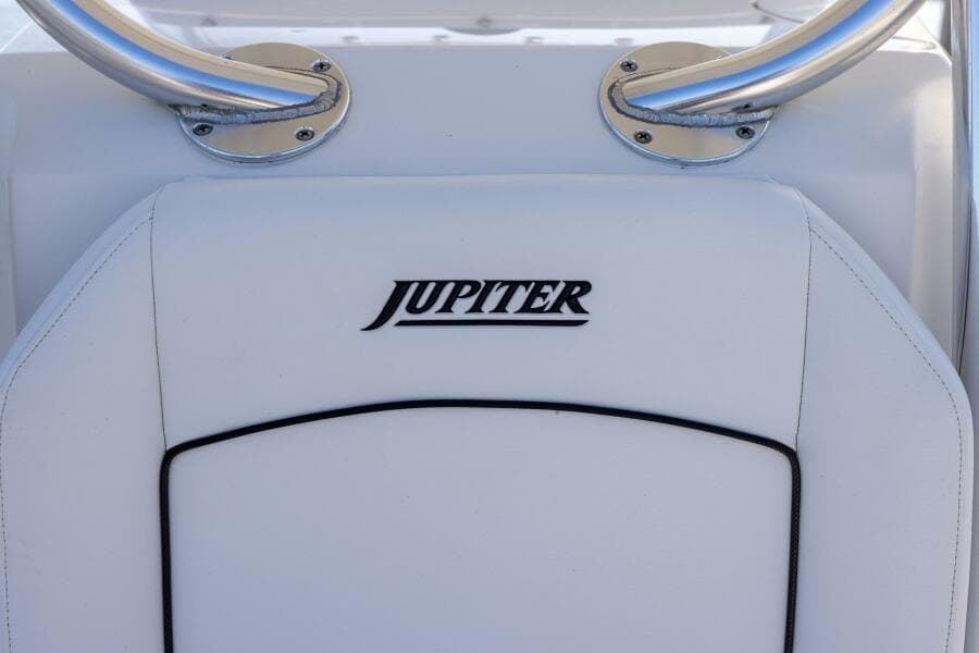 2018 Jupiter 26 FS boat seat with logo and stainless steel fittings.