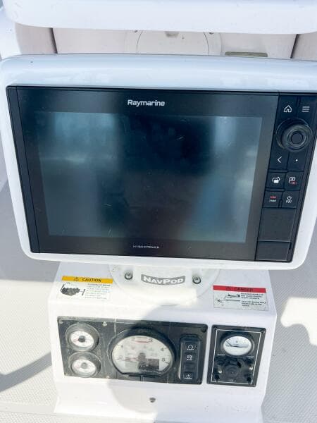 2019 Catalina 425