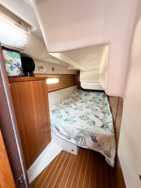 2019 Catalina 425