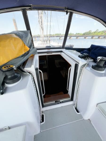 2019 Catalina 425