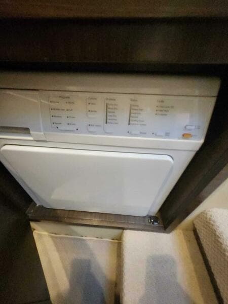 2014 Azimut Flybridge