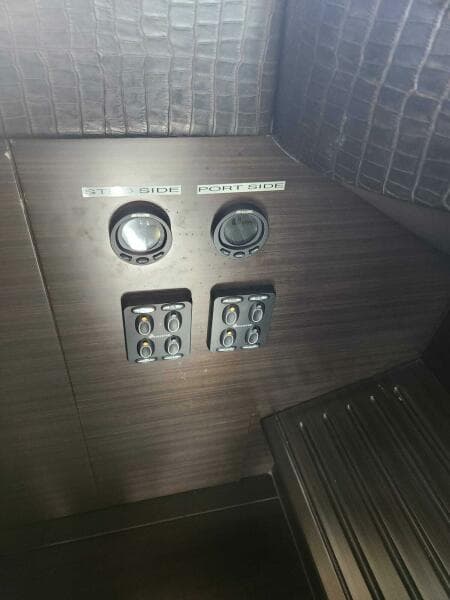 2014 Azimut Flybridge