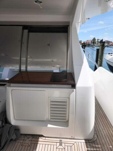 2014 Azimut Flybridge