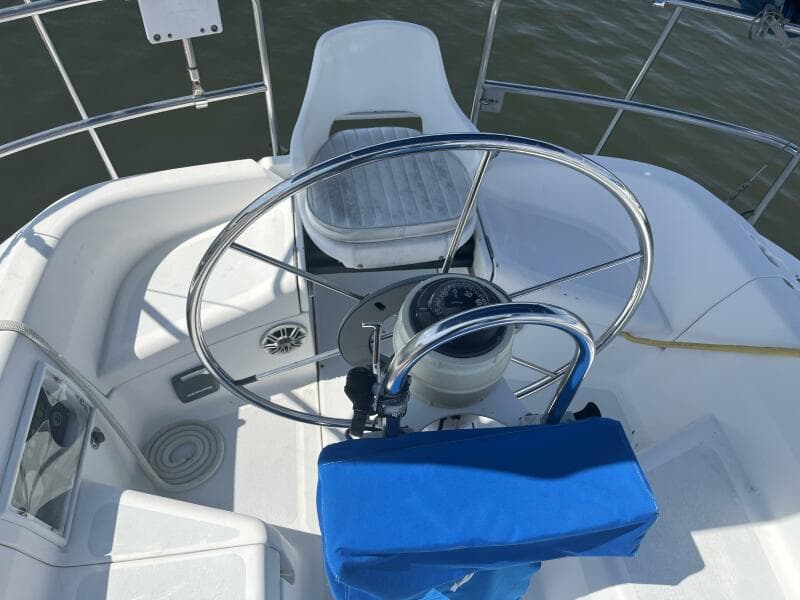 Hunter 33.5