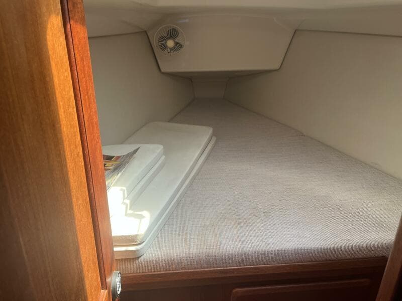 Hunter 33.5
