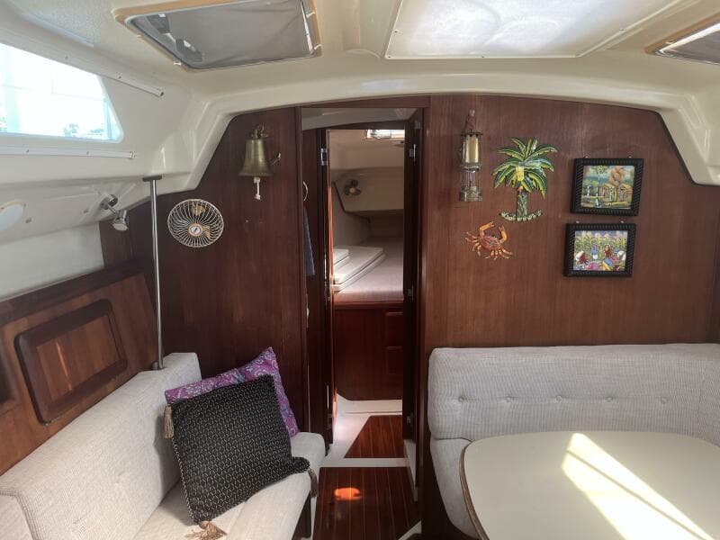 Hunter 33.5